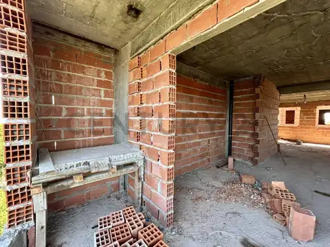VENTA DEPTO 3 AMB CASEROS POZO - PERMUTA- FINANCIA ANTICIPOS BAJOS