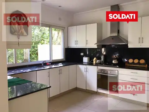 Casa en Venta de 4 dormitorios