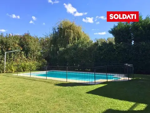 Ayres de Pilar, lote central