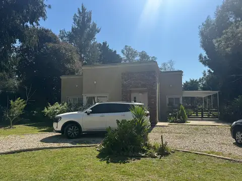Casa en Alquiler de 3 dormitorios
