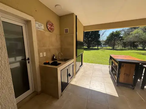 Casa en alquiler de tres dormis MIralagos 1