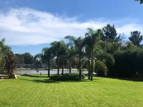 El Lauquen con Fondo al Lago!!