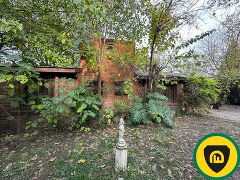 Casa 4 ambientes con 3 baños