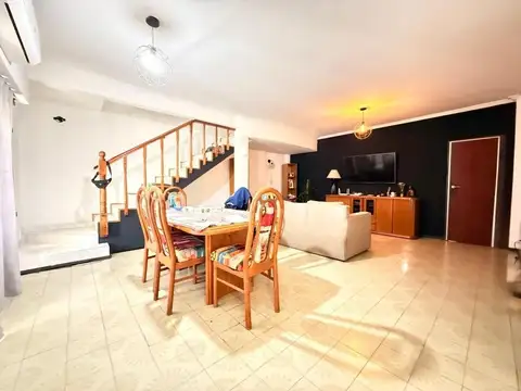 CHALET EN 2 PLANTAS - APTO A CREDITO