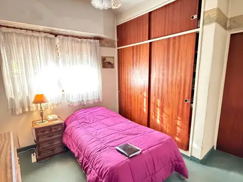 Casa 7 ambientes con 3 baños