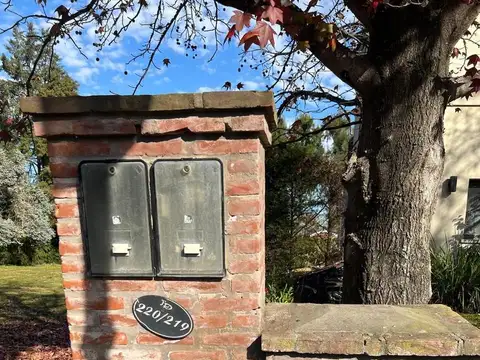 Av. Pres. Juan Domingo Peron 1300, Pilar. Provincia de Buenos Aires