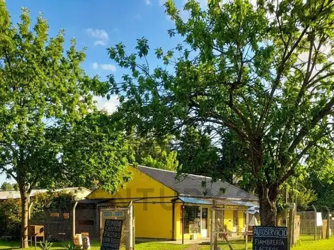 VENTA INVERSIÓN INTEGRAL EN PQUE SAKURA. UNIDAD COMERCIAL "LLAVE EN MANO"2 LOCALES COMERCIALES+ MINI