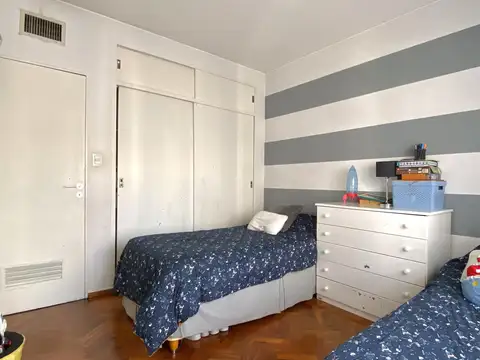 Departamento en Venta de 6 ambientes