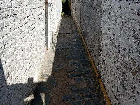 127 E/ 35 Y 35 Bis 169