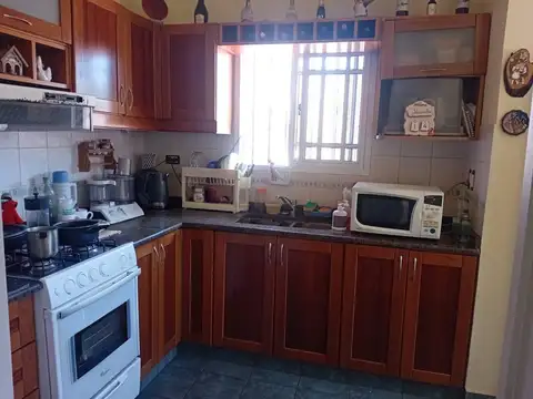 Depto Tipo Casa en Venta de 3 ambientes