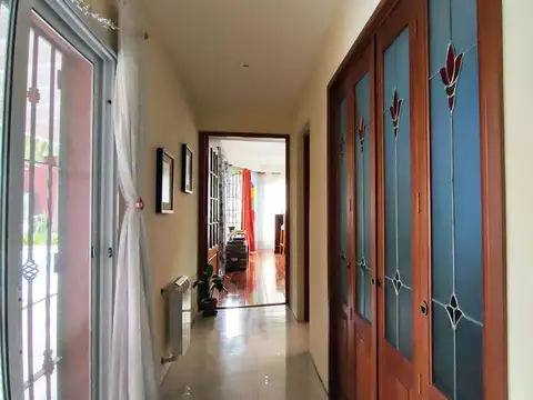 VENTA 2 CASAS DE 5 Y 3AMB | B° LA BOTA | BENAVÍDEZ