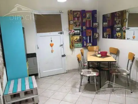 Depto Tipo Casa en Venta en Valentin Alsina, USD 45.000