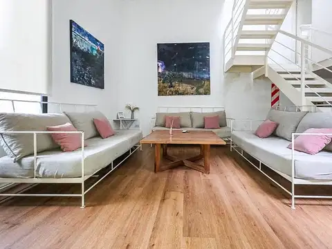 Venta Palermo Hollywood PH Triplex 4 ambientes con patio y terraza