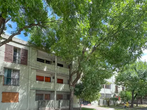 Pasaje Di Pierri 2678 - (02-03)