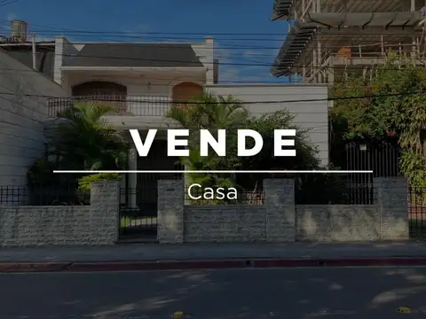 VENDE CASA EN MICROCENTRO DE LA CIUDAD