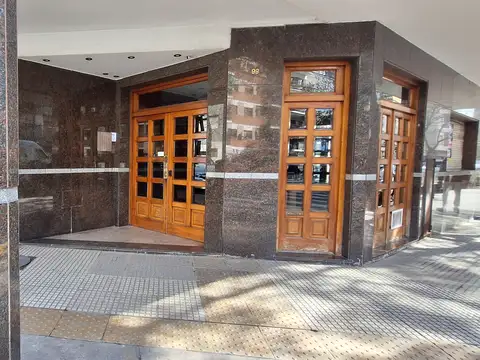 Malvinas Argentinas 100, Piso 2