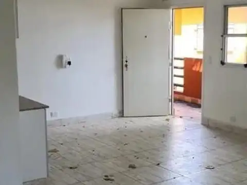 Depto Tipo Casa en Venta en Villa Ballester, USD 55.000