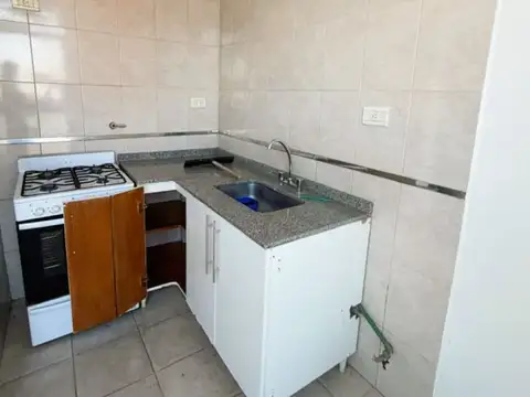 Departamento 3 ambientes con 1 baño