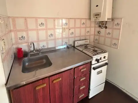 Depto Tipo Casa en Alquiler de Monoambiente