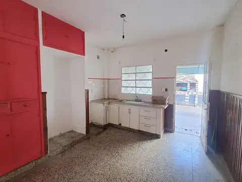 VENTA CASA 4 AMBIENTES HURLINGHAM