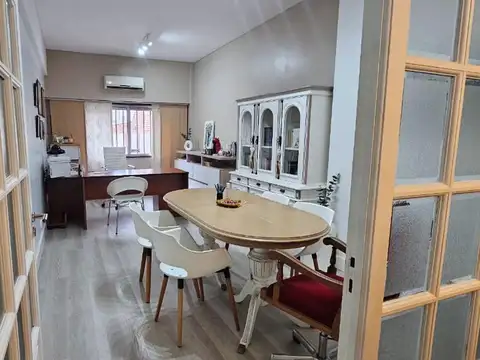Oficina en Venta al Este