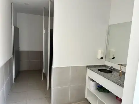 Oficinas en ALQUILER COMERCIAL