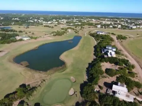 Terreno en venta - 1.025 mts2 - Deportivo I, Costa Esmeralda