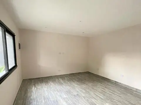 Casa en Venta en Quilmes, USD 160.000