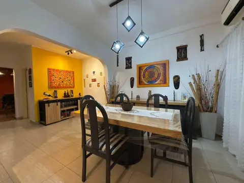 VENTA CASA CON COCHERA  APTO CREDITO, FINANCIACIÓN y PERMUTA VILLA BALLESTER MULTIFAMILIAR