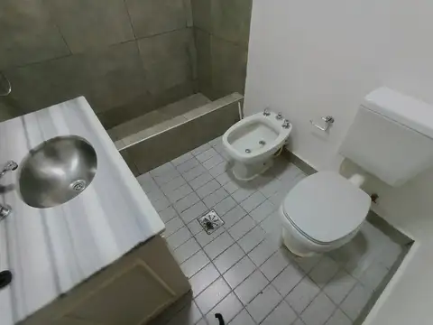 Casa en alquiler en calle Alvear al 100