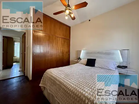 CASA DE 2/3 DORMITORIOS CON DEPOSITO EN VENTA