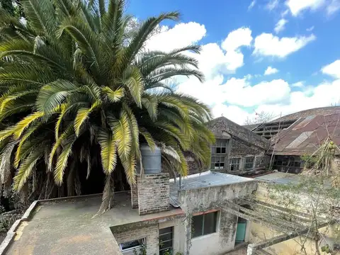 VENDE LOTE CON AMPLIACION LA BOCA