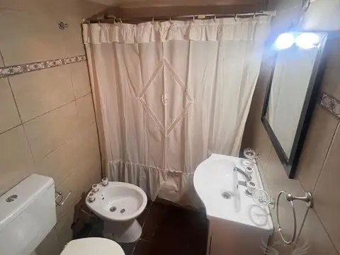 Depto Tipo Casa en Venta en Castelar, USD 39.900