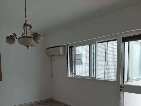 ALQUILER DEPTO. 3 AMBIENTES, PALERMO.