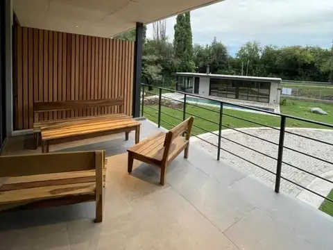 VENDO DEPARTAMENTO DE CATEGORÍA 2 D 2B, V ALLENDE, CASA AITE