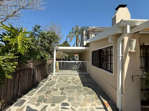 Casa en Venta al Este