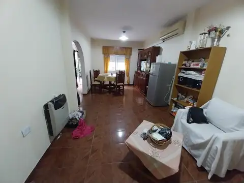 5 amb. Pompeya, 2 ploantas