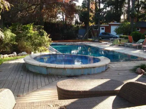 ALQUILER SEMANAL QUINTA EN PARQUE LELOIR 3 AMBIENTES IDEAL PARA 7 PERSONAS