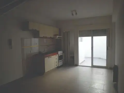 Depto Tipo Casa 2 ambientes con 2 baños