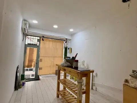 Local en Alquiler en Lomas De Zamora, $ 970.000