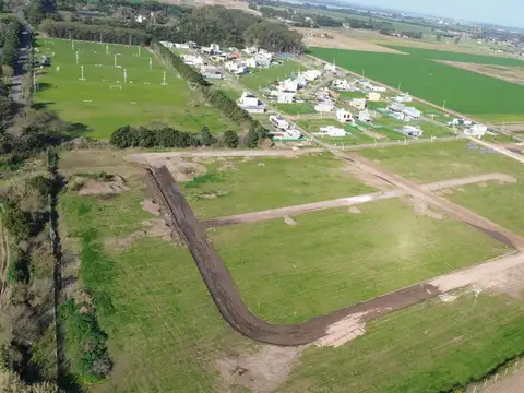 VENTA - Lote de 300 m2 - Barrio Cerrado, Pueblo Esther.