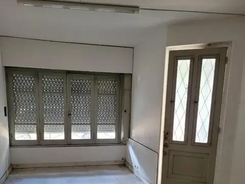 Local en Venta en Zarate, USD 165.000