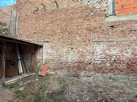 Depto Tipo Casa en Venta en Valentín Alsina, USD 45.000