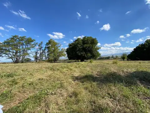 Terreno en Venta en La Carrera, USD 89.000