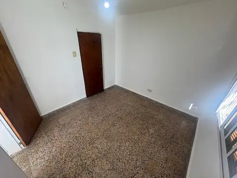 Depto Tipo Casa 2 ambientes con 1 baño