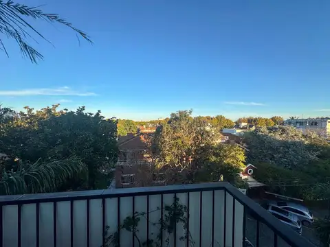 Chacabuco 1300 , Piso 3