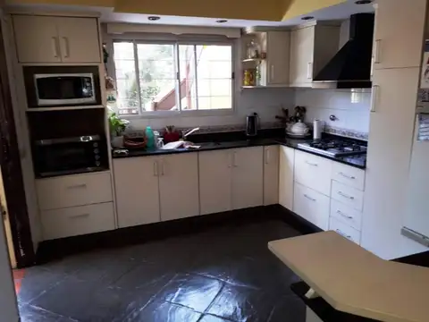 Casa en Venta en Ituzaingo, USD 240.000