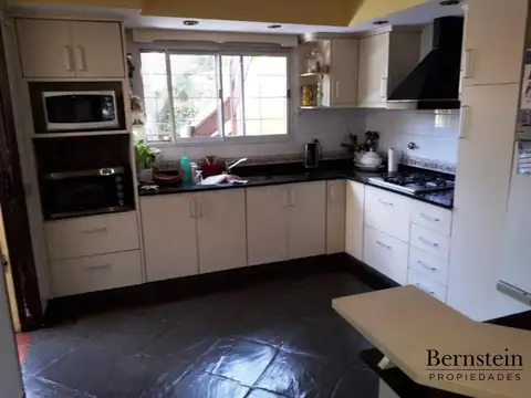 Casa en Venta en Ituzaingó, USD 240.000