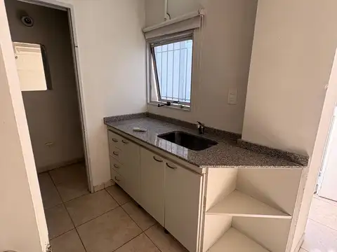 Local en Venta en Moron, USD 165.000