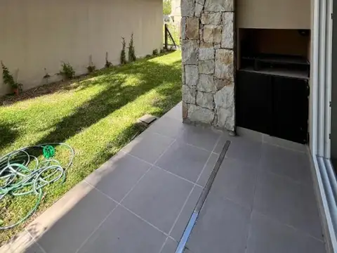 Departamento 3 ambientes con 2 baños